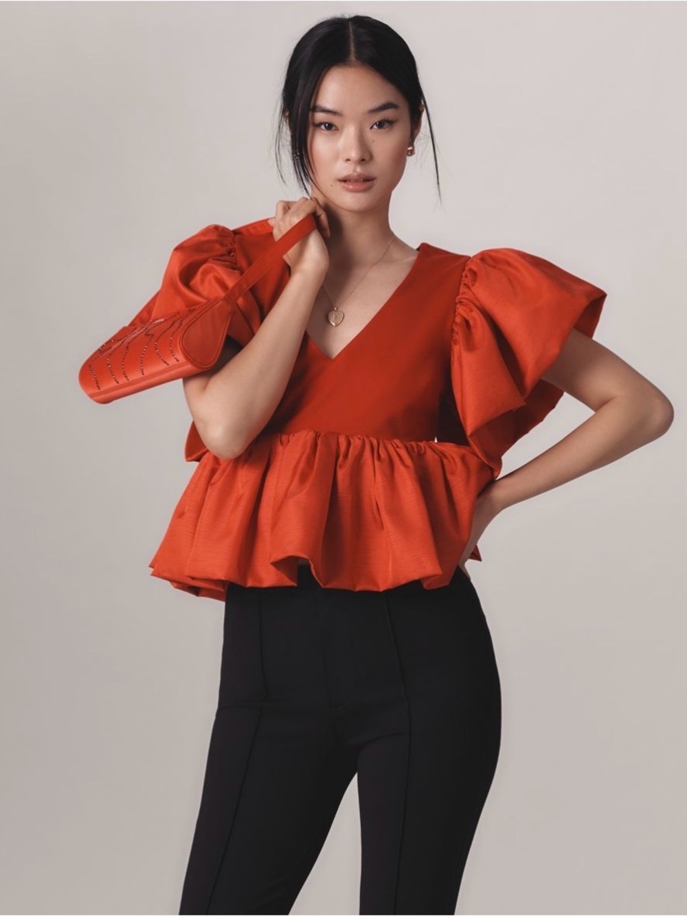 Sunday in Brooklyn Short Sleeve V-Neck Babydoll Blouse Small - C36-067